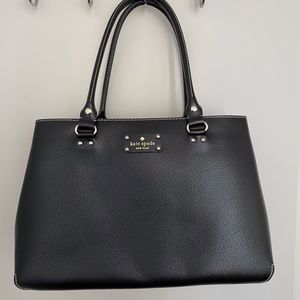 Leather tote